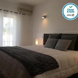 Ahvillas - Cerro Azul Couette-café