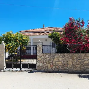 Belamandil Garden ,family Holidays Hébergement de vacances